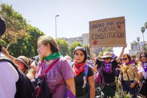Plebiscito en Chile: «Estamos convencidas que puede ser una Constitución menos fascista y más consagradora de derechos»