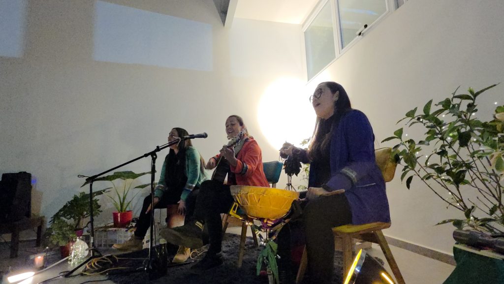 We Way, La Revuelta Cultural, 27 de junio, Casa Revuelta.